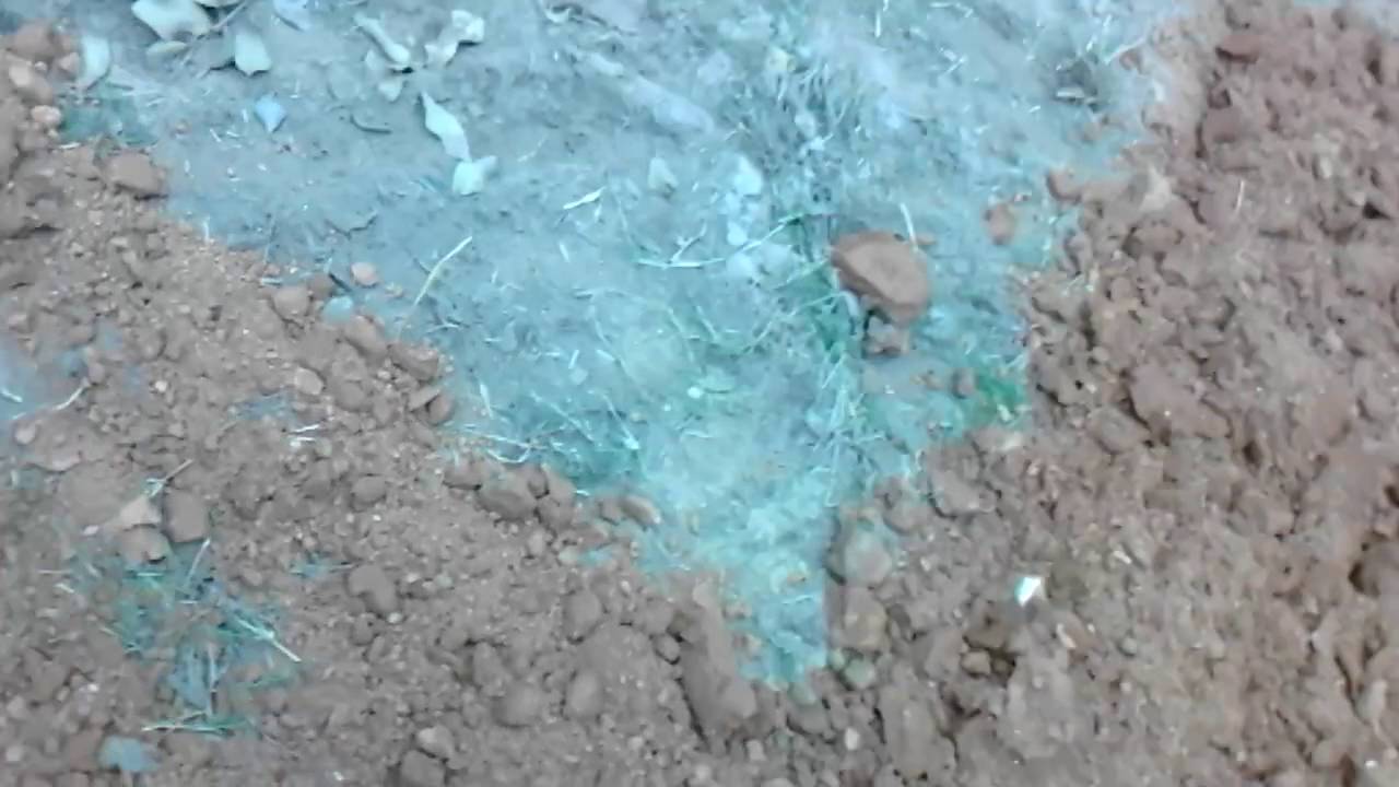 POLICE TAPE DO NOT CROSS