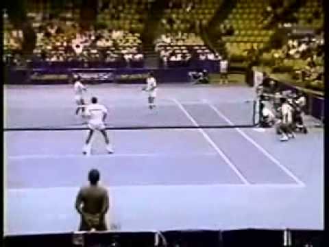 Sampras & Chang vs McEnroe & Patrick SF - Michelin 1988