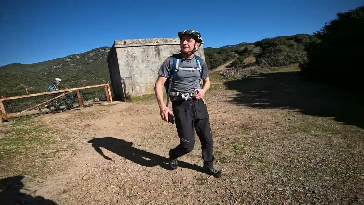 MTB - is figueras , punta cappiglia e single is eguas.