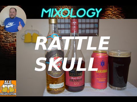 Mixology Rattle Skull