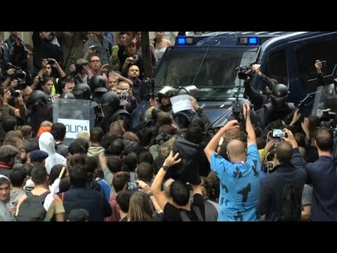 Spanish Police Injure 800 in Crackdown on Catalonia Independence Referendum as Crisis Escalates