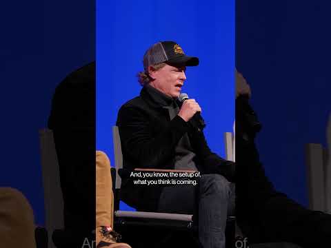 Greg Kinnear breaks down the BTS of filming Little Miss Sunshine.