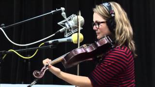 Sara Watkins THE FOOTHILLS (Watson)