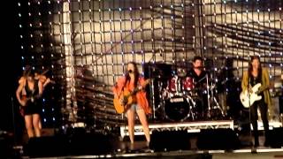 The McClymonts - My life again - Live