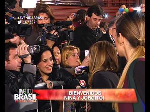 Jorgito and Nina: This is how the protagonists arrived at the theater - Avenida Brasil