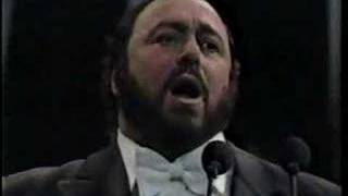 Pavarotti- Tosca- Recondita Armonia