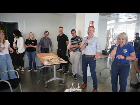 Play Video Youtube Video