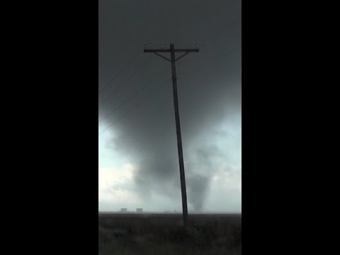 Tornadoes hit Kansas, severe storm floods multiple states