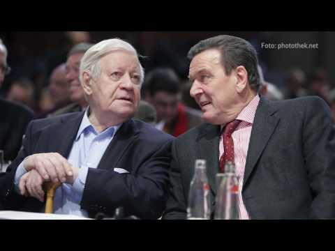 Minister Müller beim Rundgang durch das ehemalige Bundeskanzleramt in Bonn