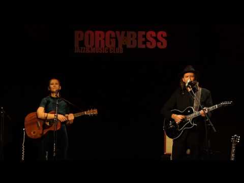 Ernst Molden & Das Frauenorchester,  Porgy & Bess, 22.12.2016