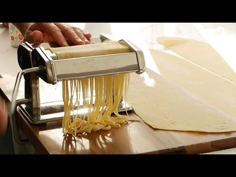 Makaron jajeczny - maszynka do makaronu