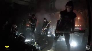 REGARDE LES HOMMES TOMBER - A SHEEP AMONG THE WOLVES  Live at "Les Feux de Beltane"