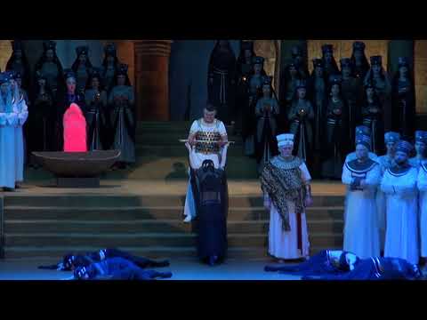 Verdi  "Aida"    Grand Scene of the Consecration, and first Finale