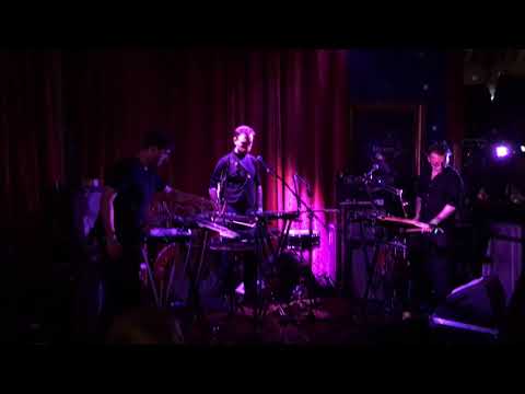 ex easter island head