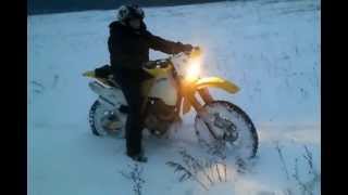 preview picture of video 'Suzuki DR 350 Snow'