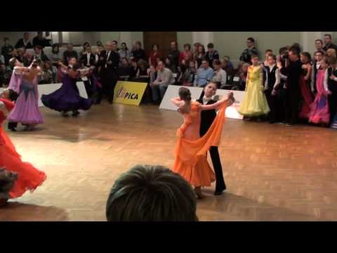 Dzintarlase 2011 Valts Rinalds Bergmanis - Annija Krasovska 1.4fin foxtrot