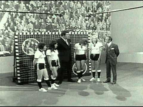2. History of women's football on TV - Sportstudio, March 29, 1970