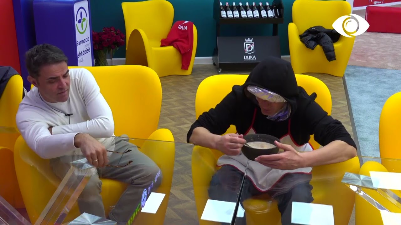 Maestro përpiqet ti mbushë mendjen/Bledi: Duan të japin urdhra!