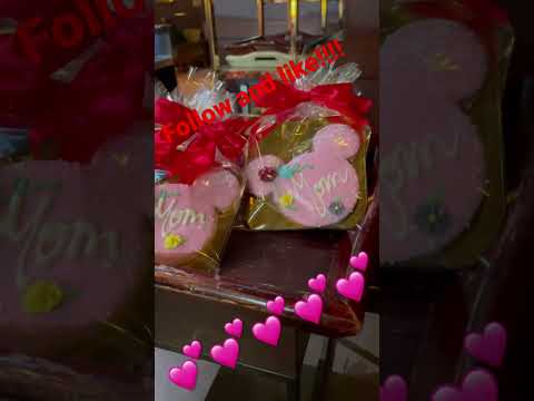 Disney treats #subscribe #disneylandpark #disneyland #youtube #youtuber #hashtags #food  #foodie