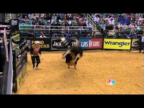 Renato Nunes thrown from RFD-HD