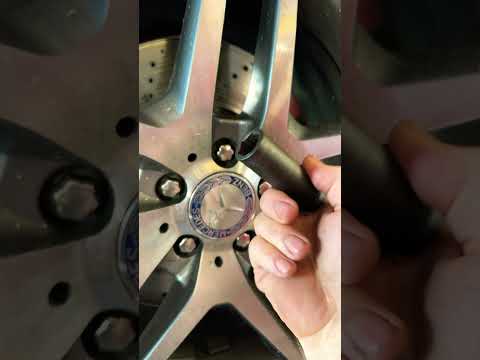 Why the odd 17mm nuts Mercedes? Odd Euro Fasteners...