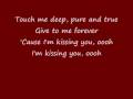 Kissing You- lyrics 