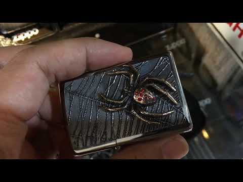 ZIPPO ORIGINAL SPIDER ON EDGE LIMITED EDITION