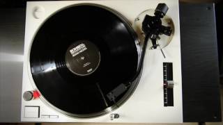 Im Rauch (Bohren & Der Club Of Gore) - Ortofon 2M Black, Jelco 750D, Technics 1210