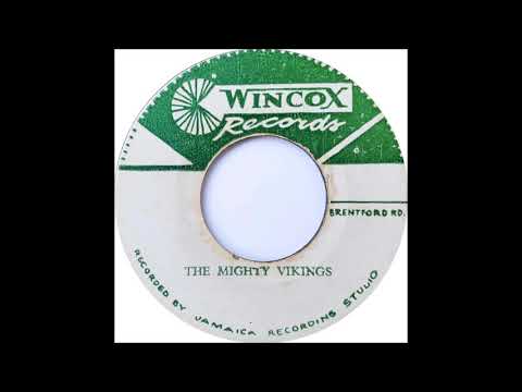 Mighty Vikings - Cyrus