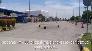 Download lagu Tol dan rest area tol CIPALI sepi. (CIPALI toll road and rest area is quiet.) mp3