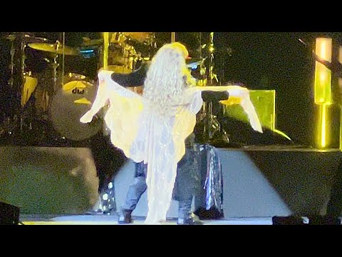 Stevie Nicks - Gold Dust Woman (5/14/2024 Nashville, TN)