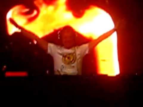 Armin Van Buuren-Feels So Good Feat. Nadia Ali 5/20/11 @Roseland Ballroom