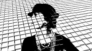 INSIDE CHANEL 20
