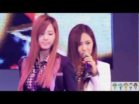 111122 Valkyrie Concert SNSD Genie Seohyun