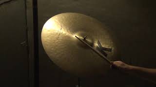 Video thumbnail for Zildjian 22" K Custom Dry Complex Ride II - 2381g by Clayton Kraus