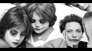 Ramène-moi en arrière Music Video