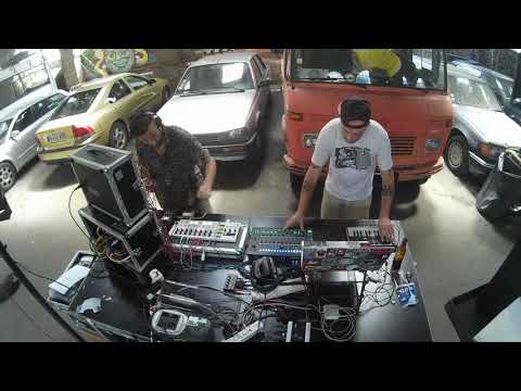 Illogik Frost Live Set - Hangar Session 56 - Tribal Improvisations