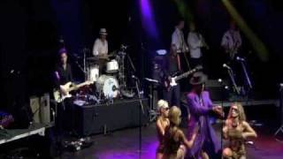 Wonderful Thing -  Kid Creole & The Coconuts - live 2009