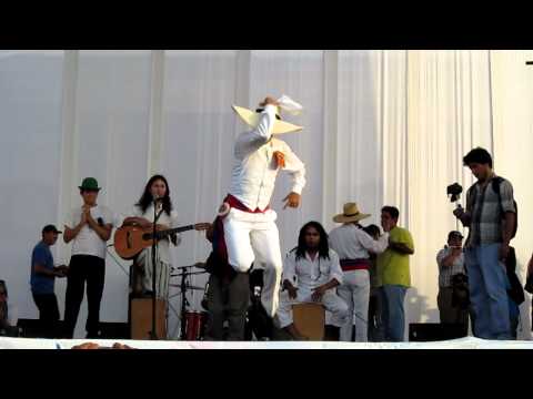 Zapateo Trujillano, marinera con Ricardo LLerena