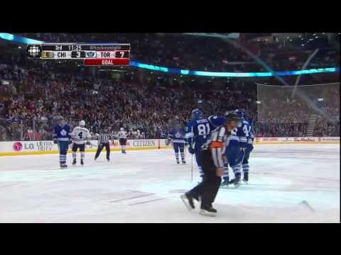 Kessel Goal - Blackhawks 3 vs Leafs 7 - Dec 14th 2013 (HD)