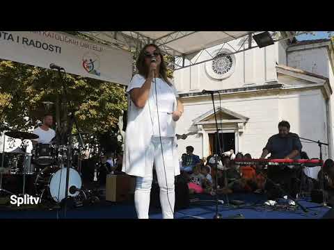 Marija Husar "Naš Bog je velik" - Solin 2018. Treći susret hrvatskih katoličkih obitelji