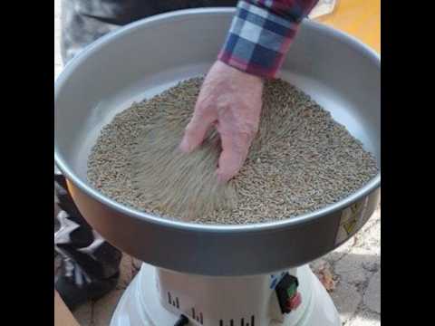 Effizienz pur: Die 230 Volt Getreidemühle für professionelle Landwirtschaft