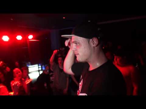 Robbie G with Snak The Ripper performing The Homies live in London 2014