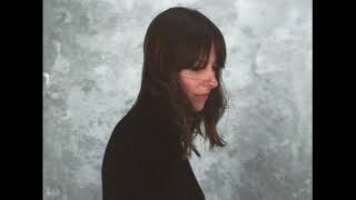 Molly Burch - Loneliest Heart