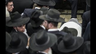 הגרב"מ אזרחי בוכה בהספד על הרב דב יפה זצ''ל
