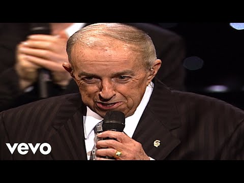 Bill & Gloria Gaither - Practice What You Preach [Live] ft. Old Friends Quartet