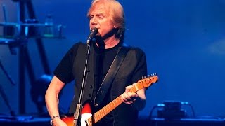 The Moody Blues  "Running Water"  (Legendado)