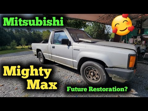 Mitsubishi Mighty Max - Oddly satisfying. #minitruck #scraplife #classictruck