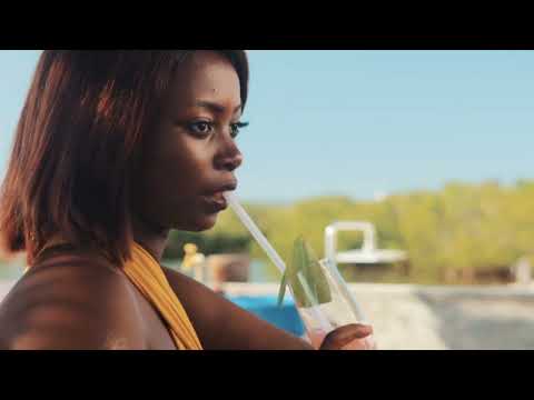 DJIIZI - Calendário De Amor (VÍDEO OFICIAL) Staring Dulce & THIMA