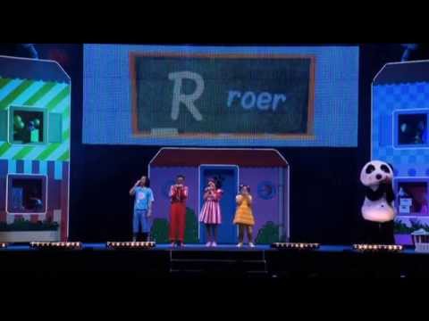 Panda e Os Caricas O Musical 2 Ao Vivo 2014